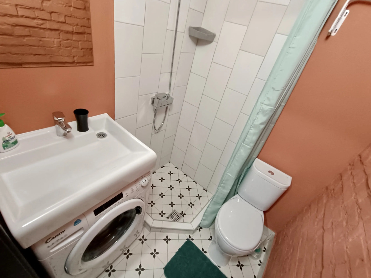 Квартира Комсомольский проспект 8-2