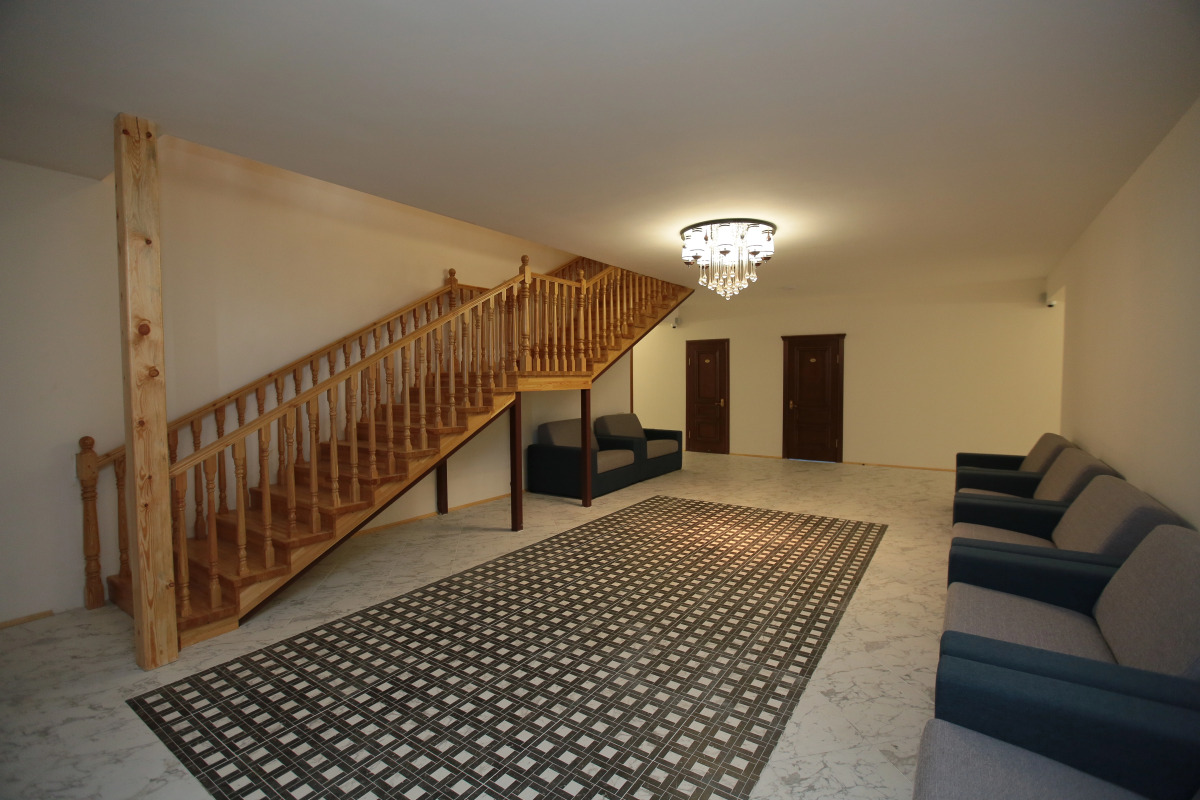 Отель Киараз Арена