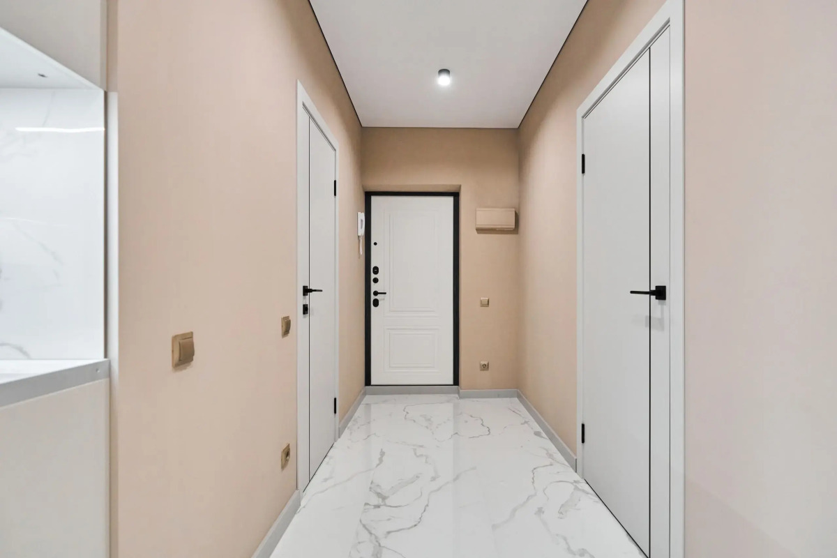 Квартира Двухкомнатная квартира возле центральной больницы