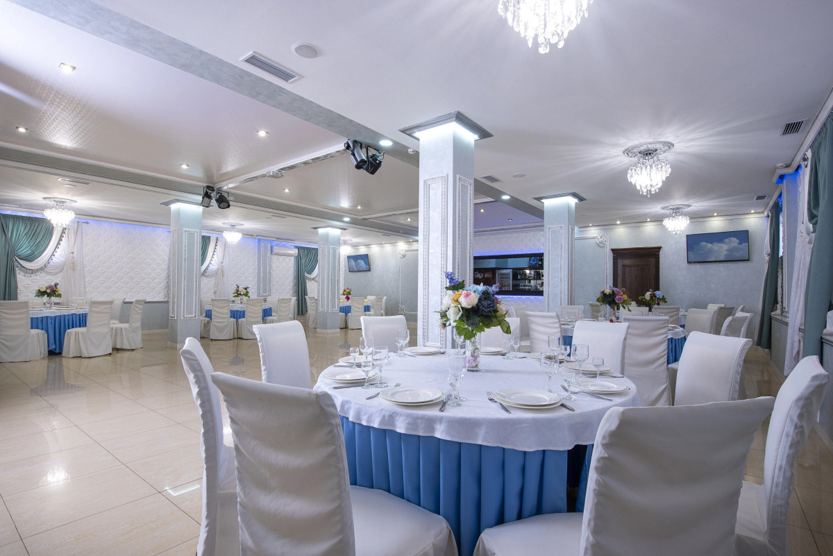 Отель Гранд Лион