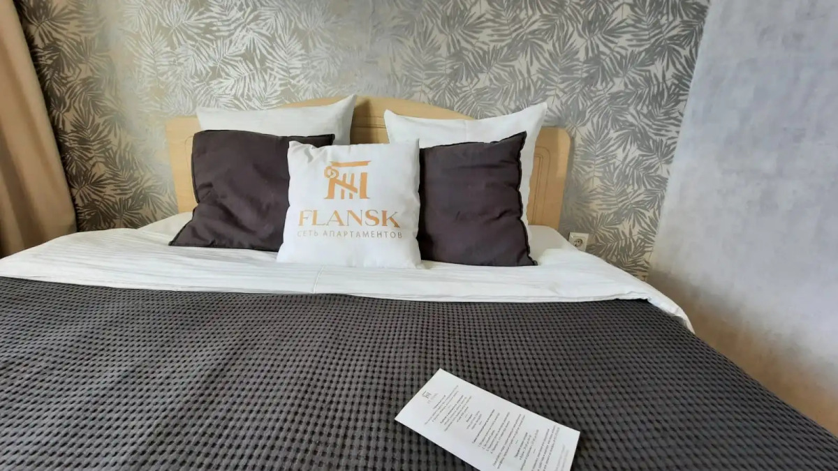 Апартаменты ФлаНск на Крылова