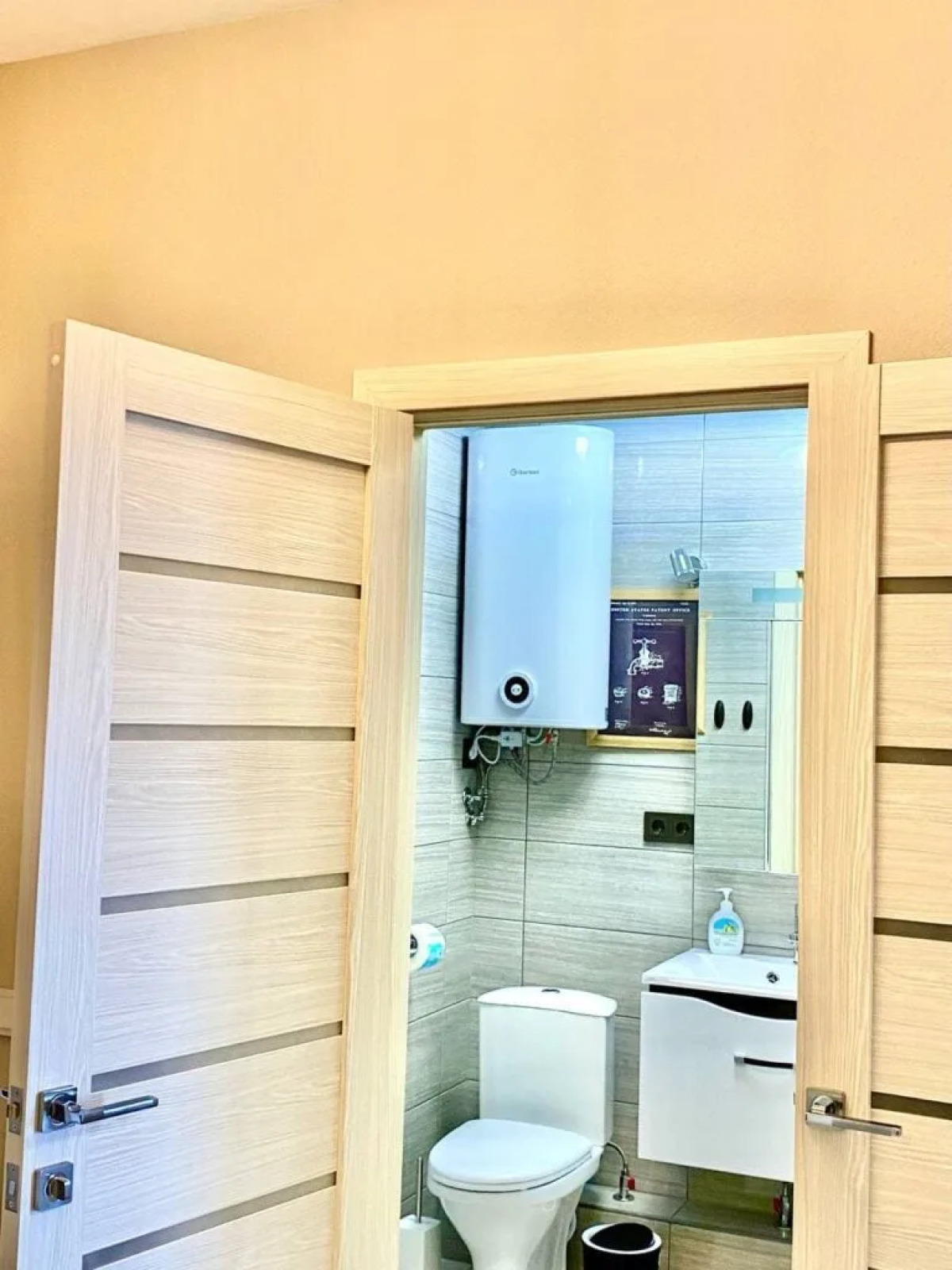 Апартаменты на Поповича 22