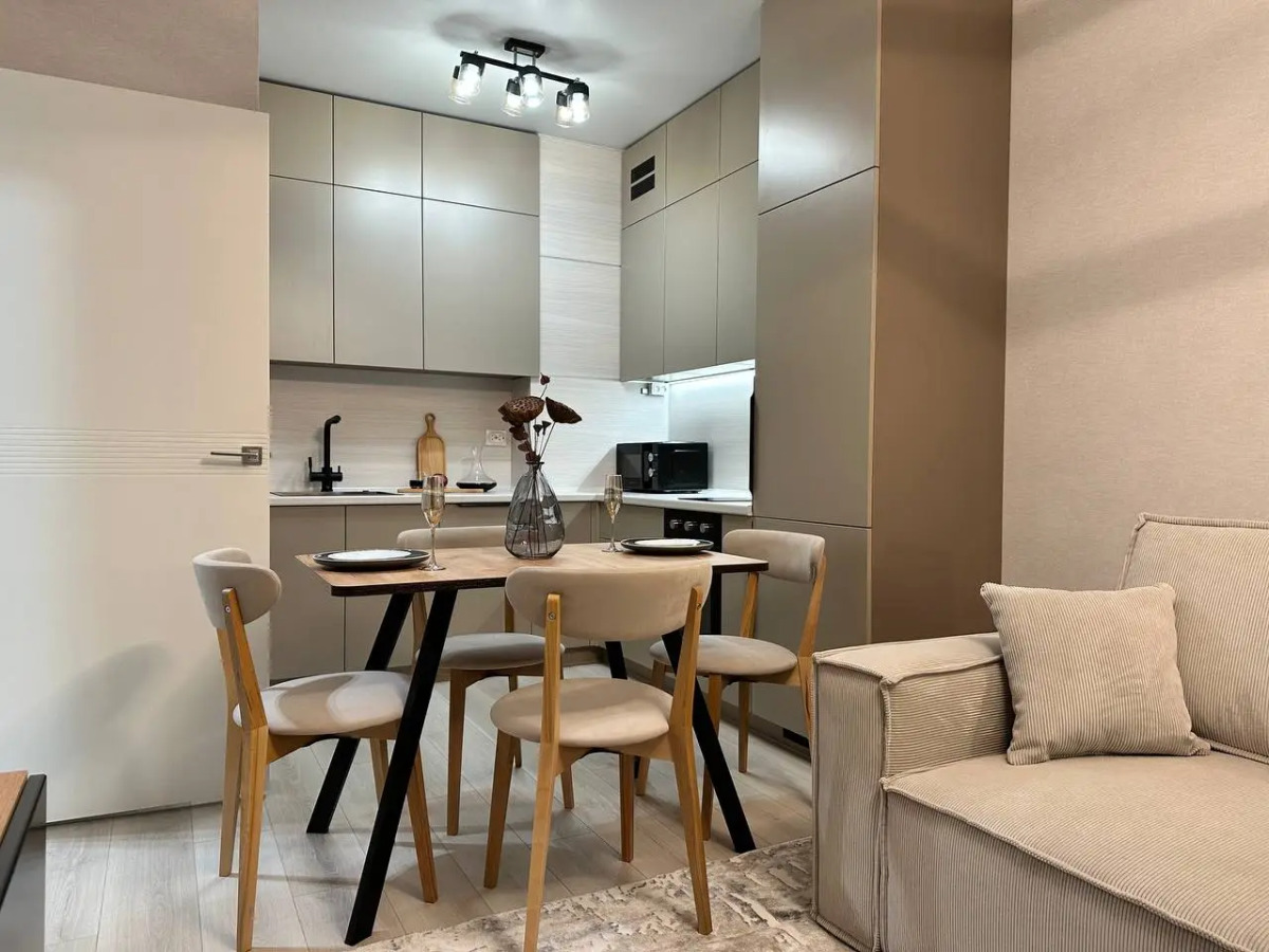 Апартаменты Алмаз Сити Гранатовый Браслет