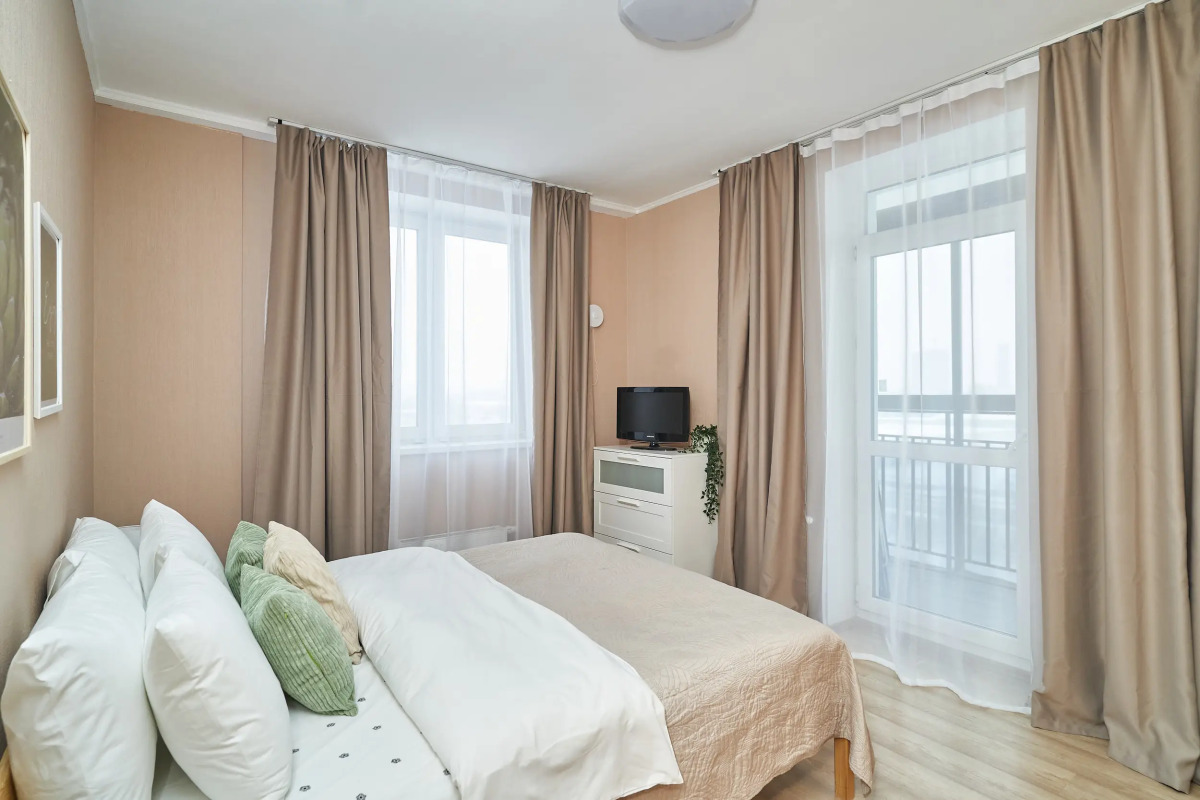 Квартира просторная двухкомнатная с кухней-гостиной от Welcome V Ekb