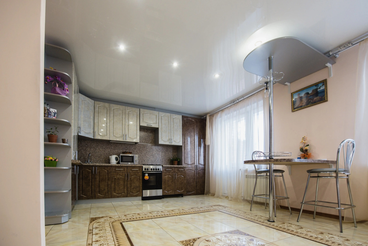 Квартира Трехкомнатная квартира в спальном районе