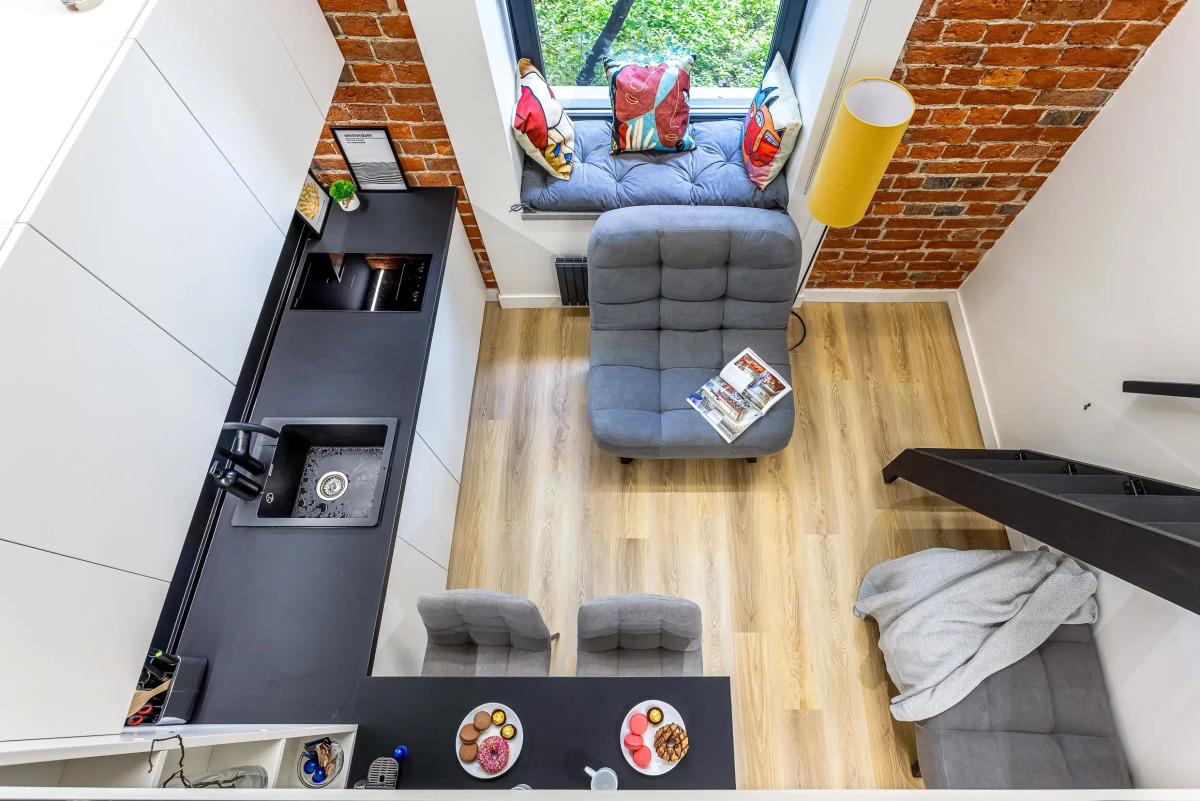 Апартаменты LikeHome Life - Полянка 1-й Хвостов Переулок