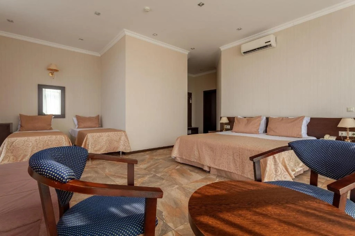 Отель Black Sea