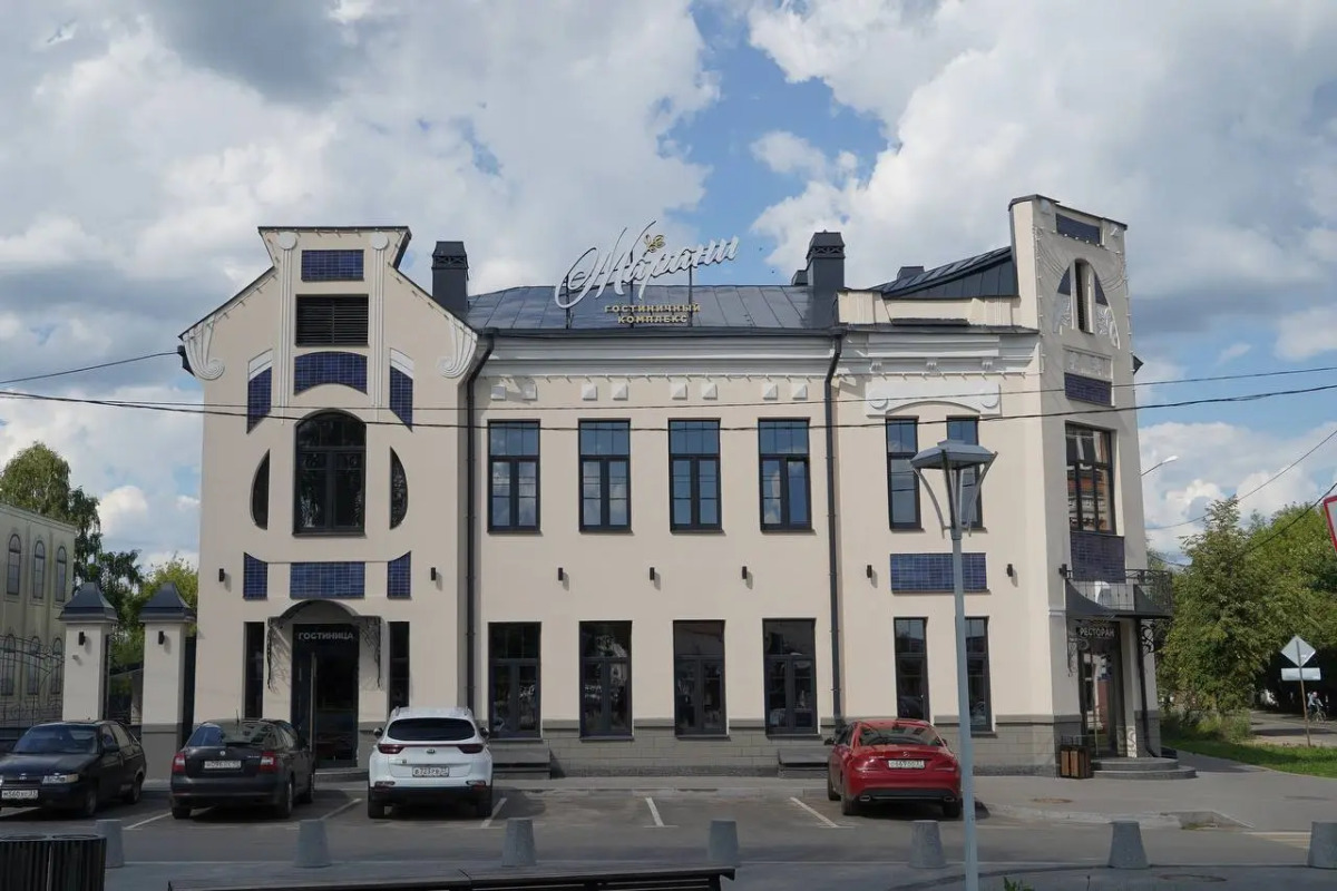 Отель Марани