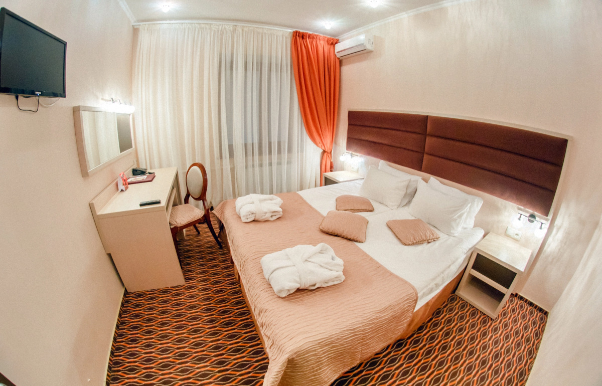 Отель Яхонты Истра