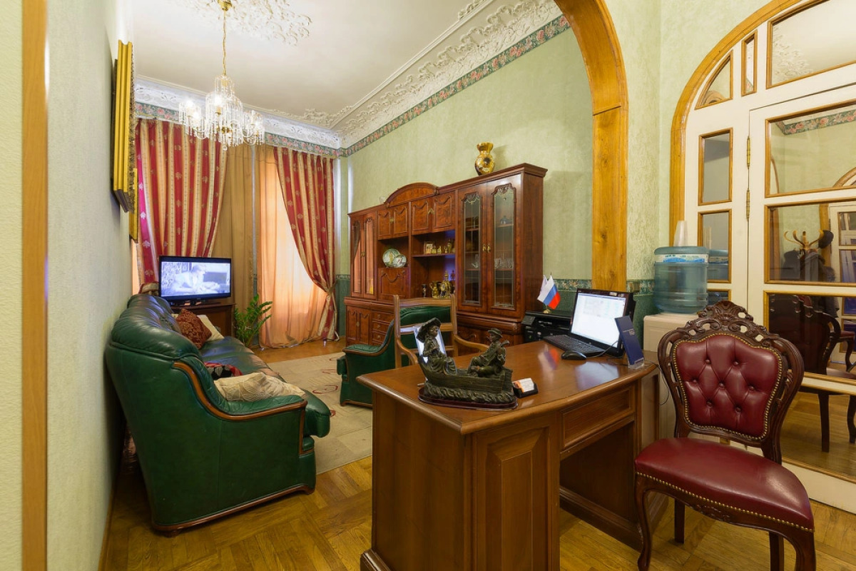 Меблированные комнаты Версаль на Тверской