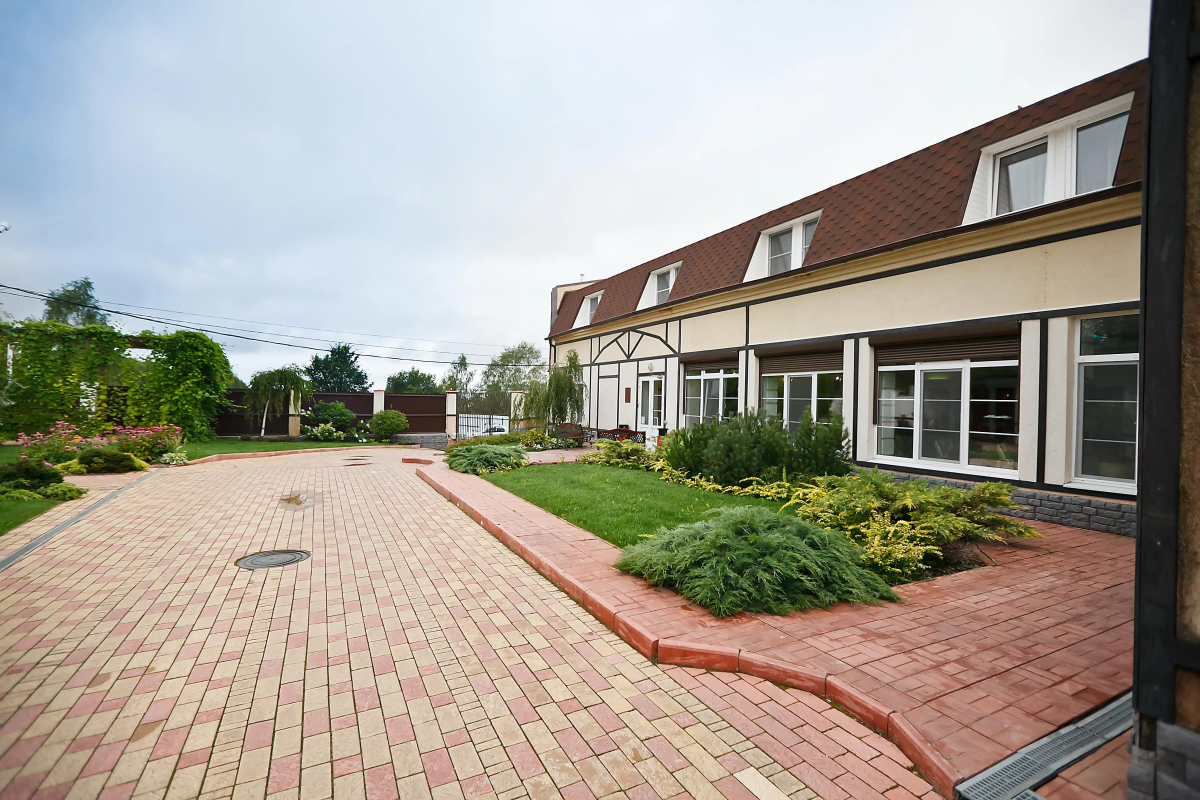 Отель Ю-Питер