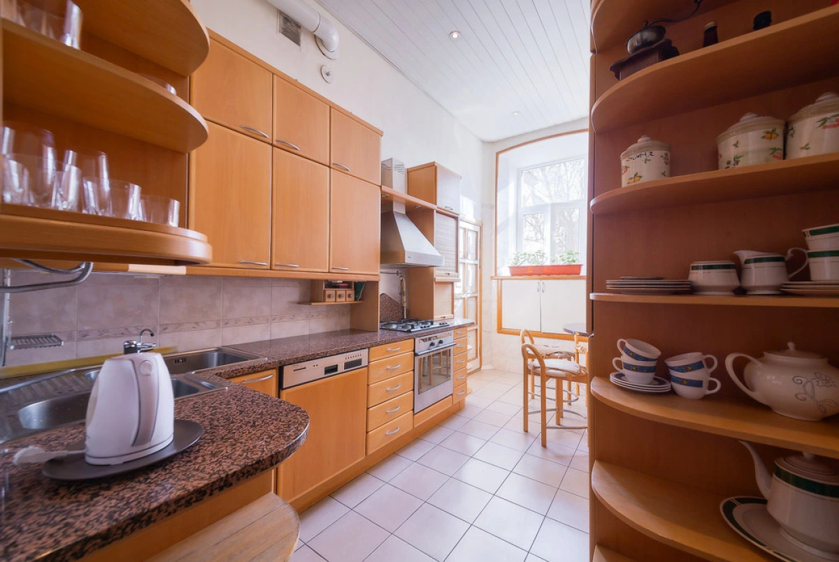 Меблированные комнаты Версаль на Тверской