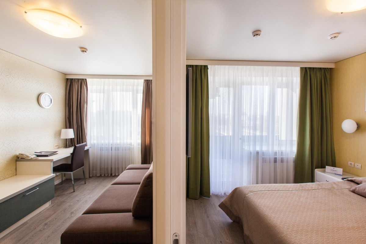 Отель Волга