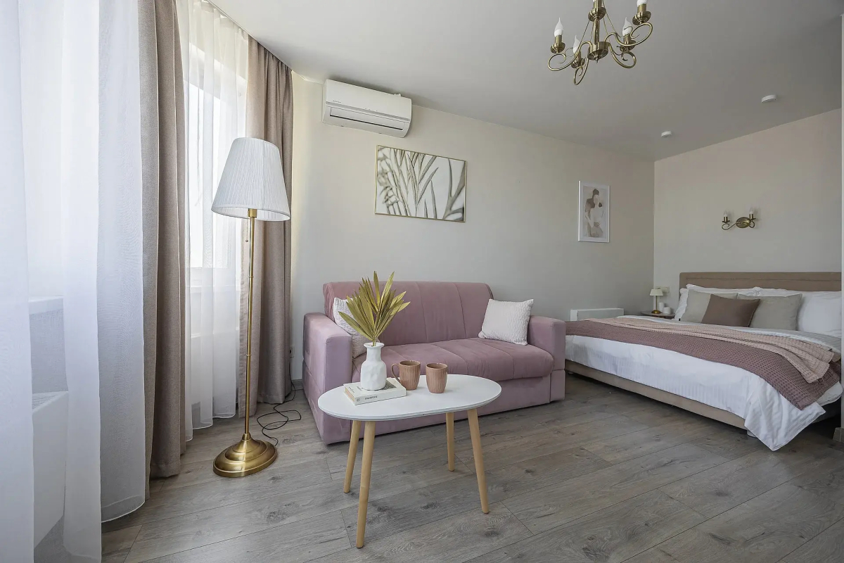 Апартаменты Квартира с видом на Волгу. ул.Карла Маркса 62. м.Стрелка. Сова-Дом