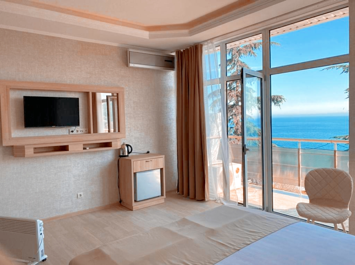 Отель Gurzuf Sunrise