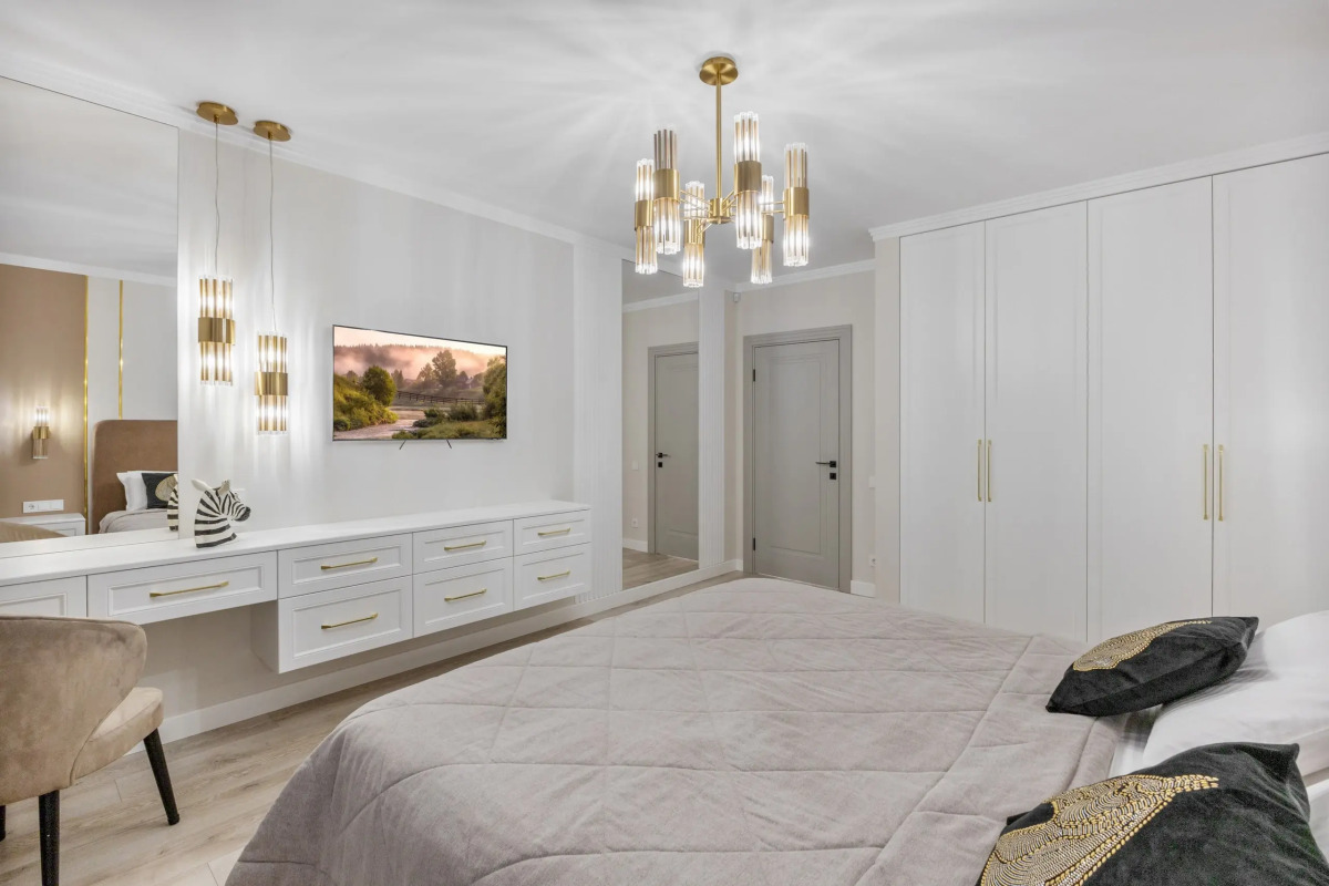 Апартаменты Juls Apart в элитном ЖК с большим балконом