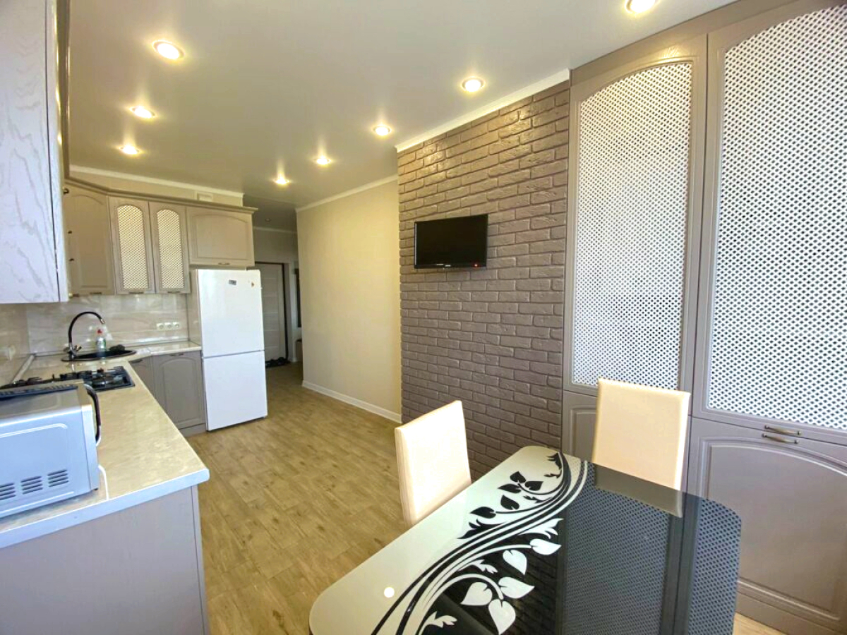 Апартаменты на Бибика 24