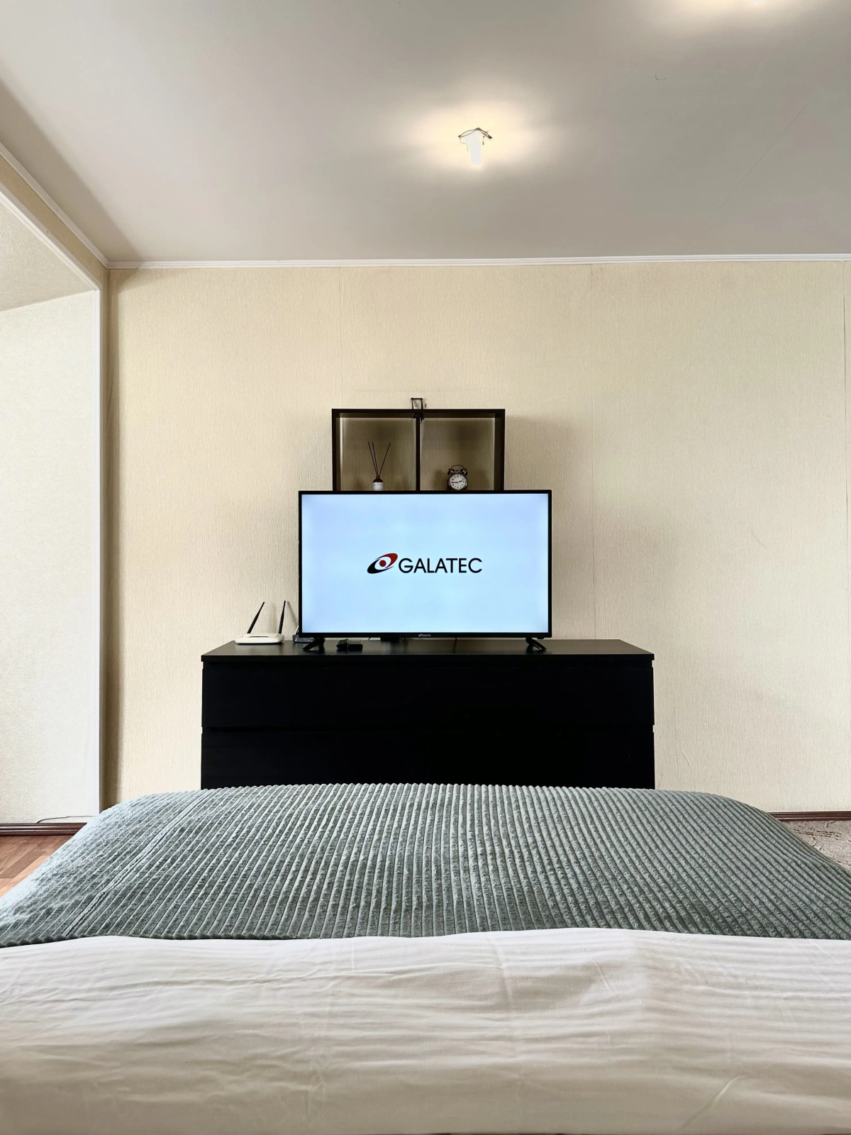 Апартаменты 3х комн на Бестужева 15 в 10 минутах от ЖД вокзала