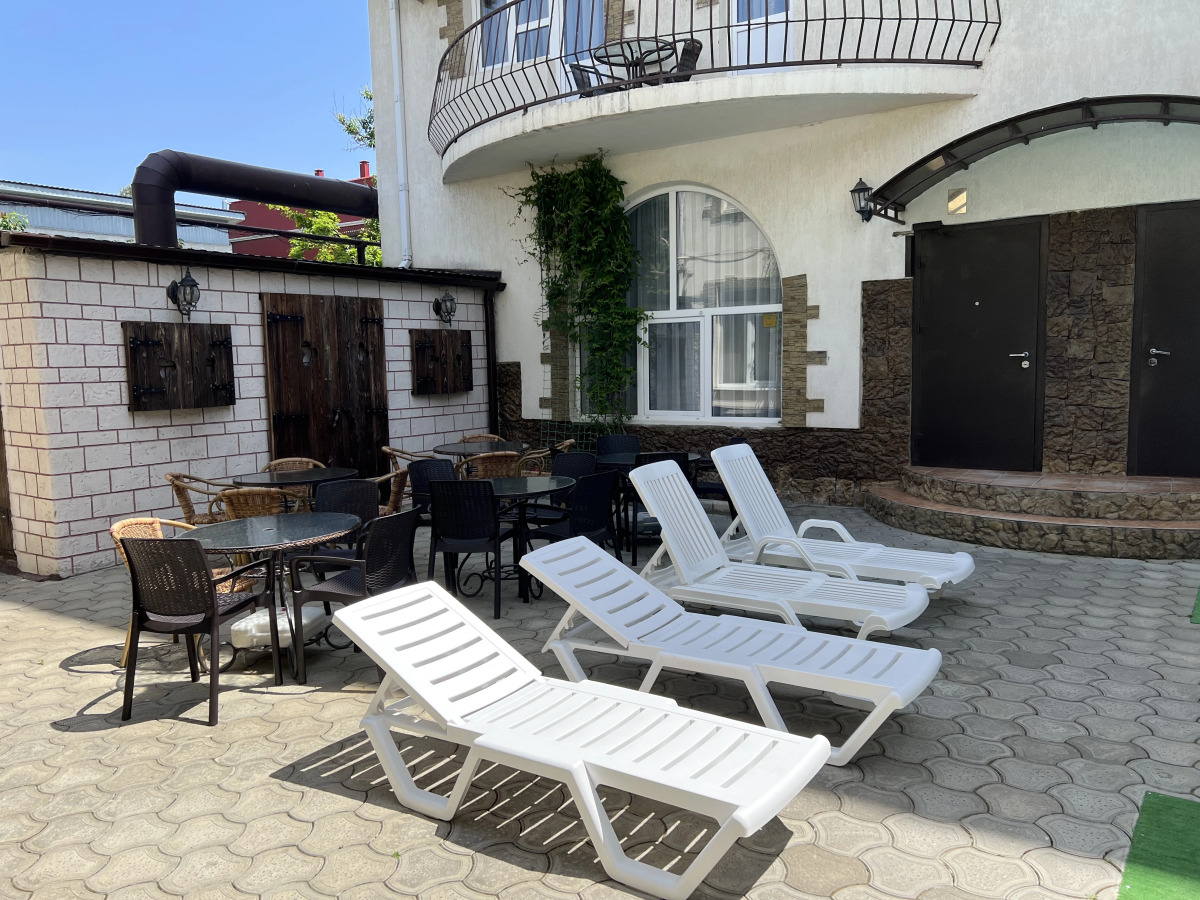 Отель Максимус