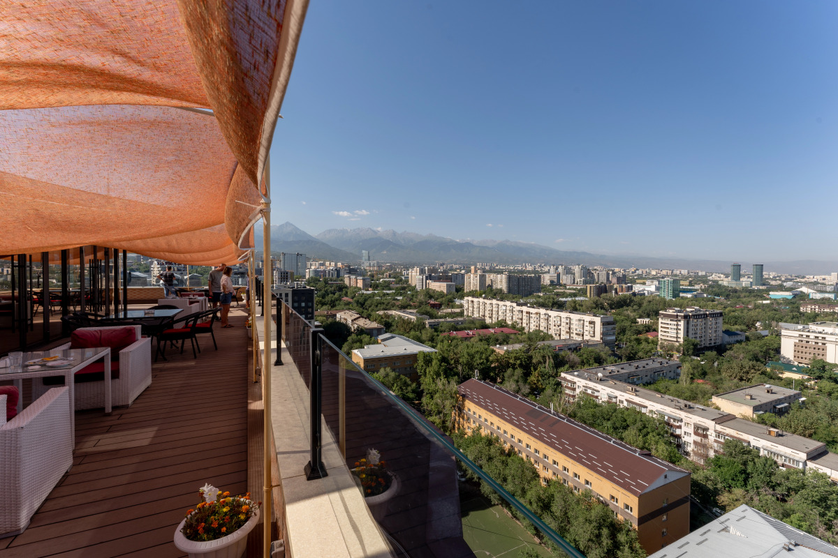 Отель Reikartz Sky Almaty