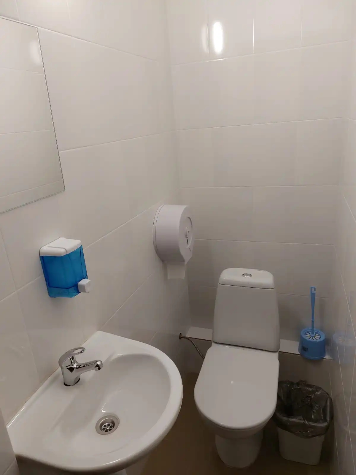 Mayak Na Naberezhnoy Hostel