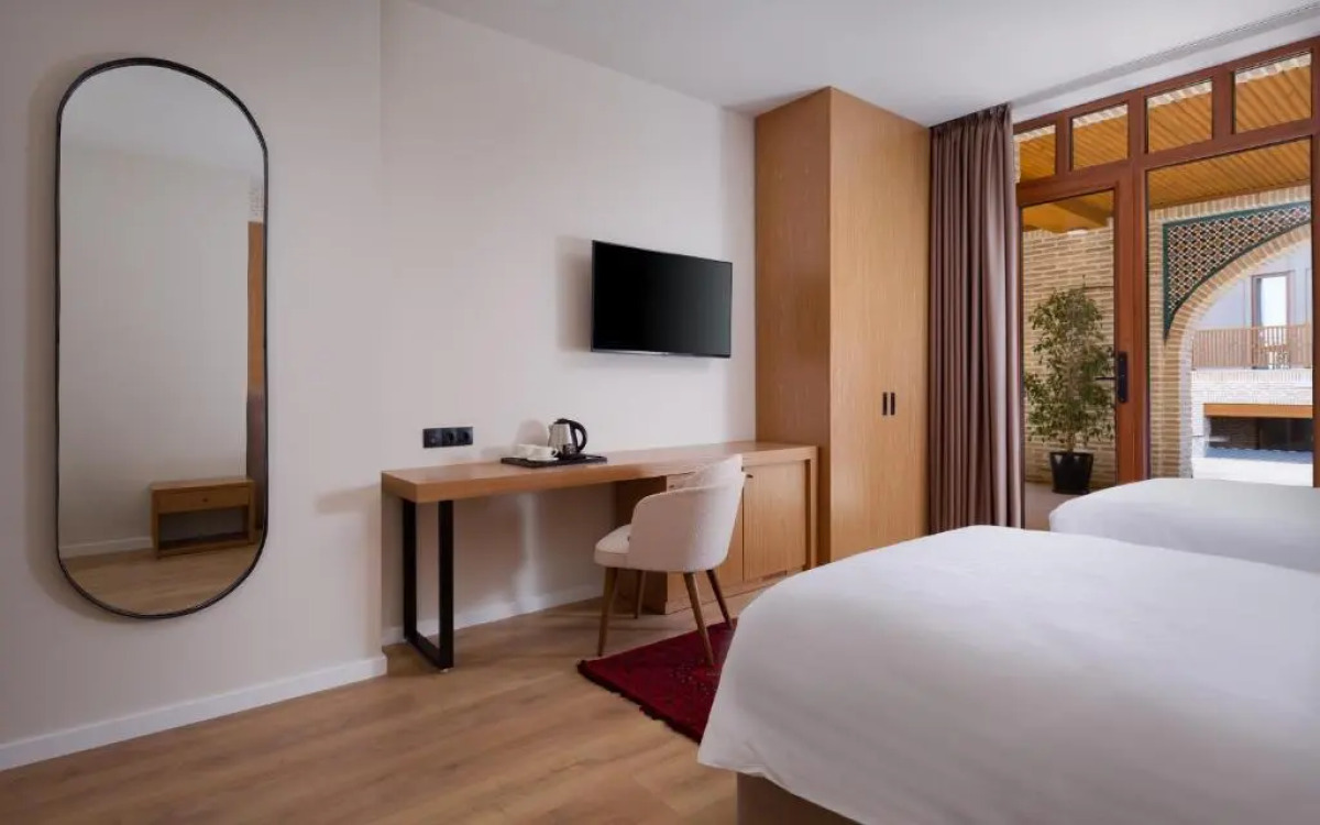 Отель Mercure Bukhara Old Town