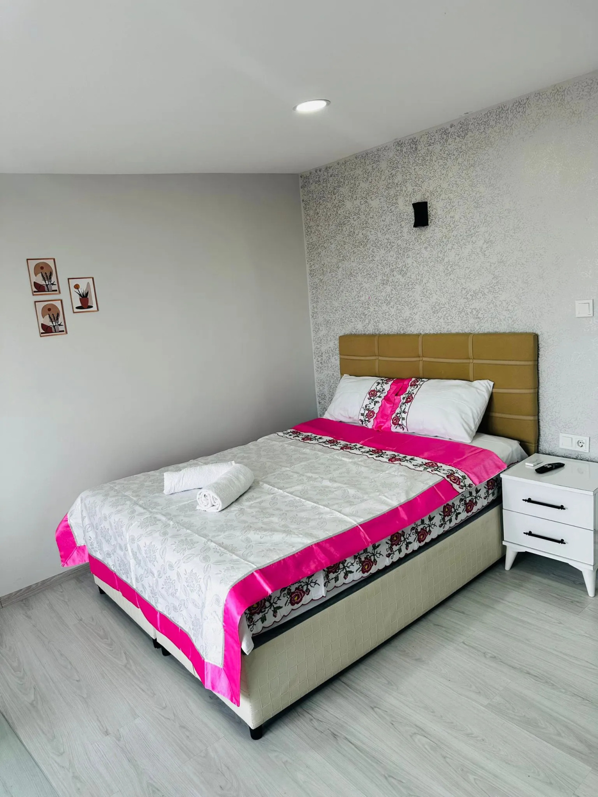 Отель Airport Black Sea Hotel & Restaurant