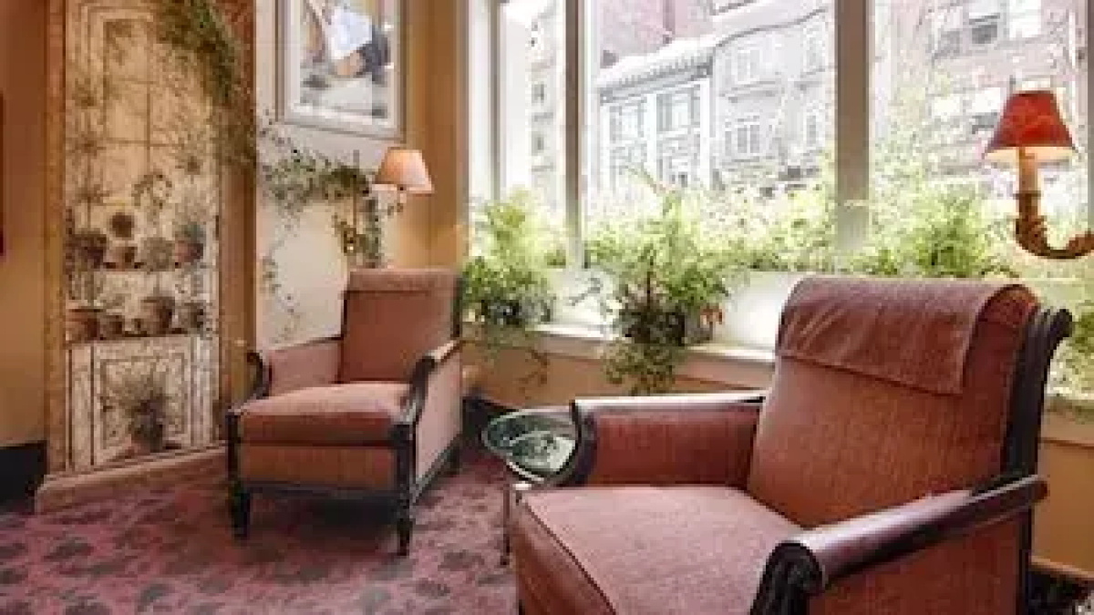 The Andrews Hotel