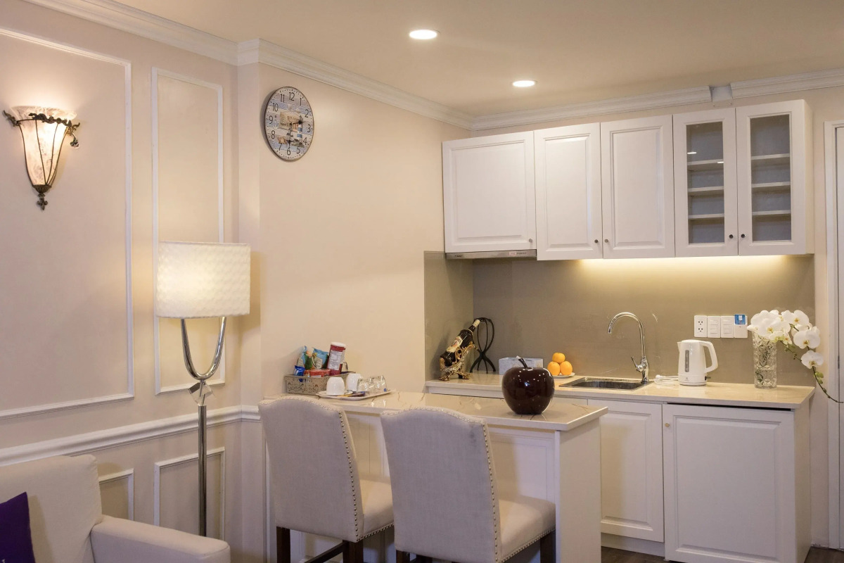 Saigon By Night Luxury Hotel