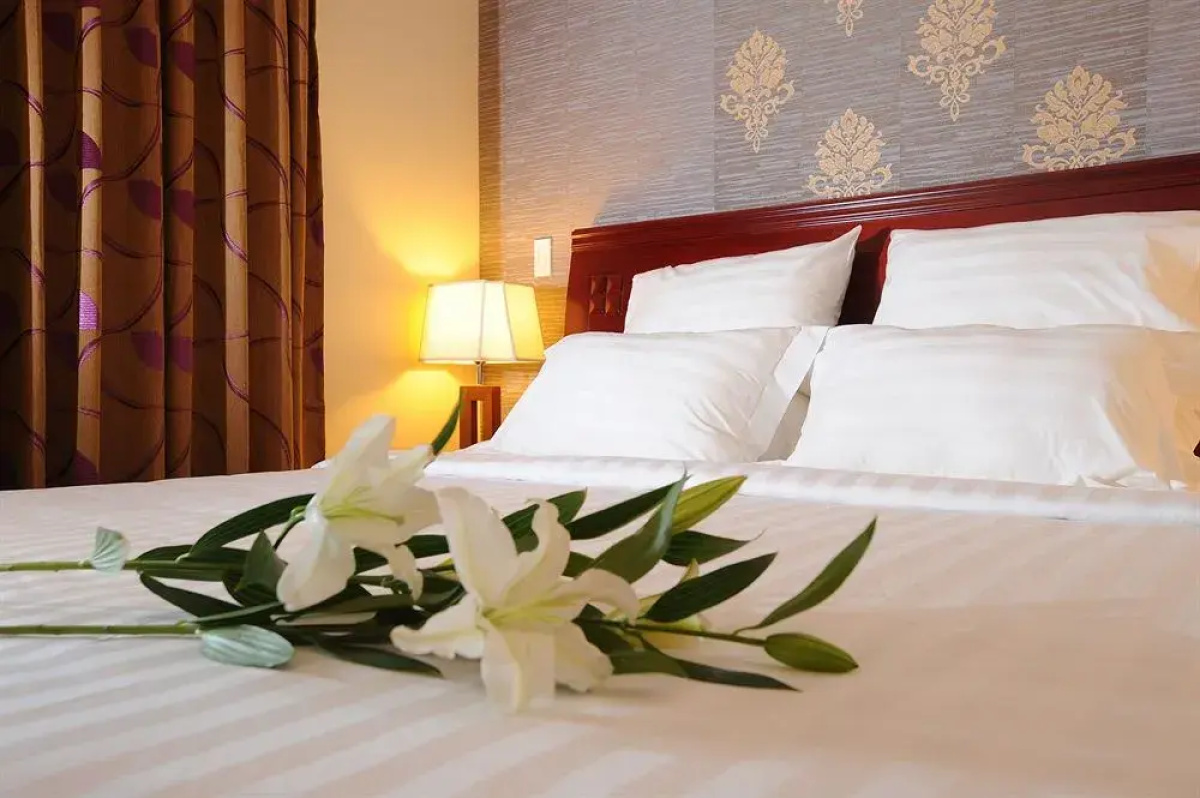 Отель GOLDEN CENTRAL SAIGON