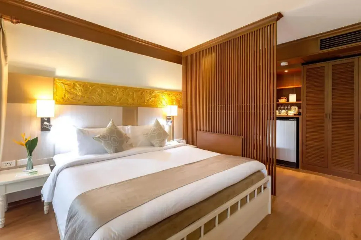 Отель Best Western Premier Bangtao Beach Resort and Spa