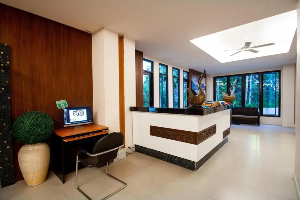 Peach Hill Resort