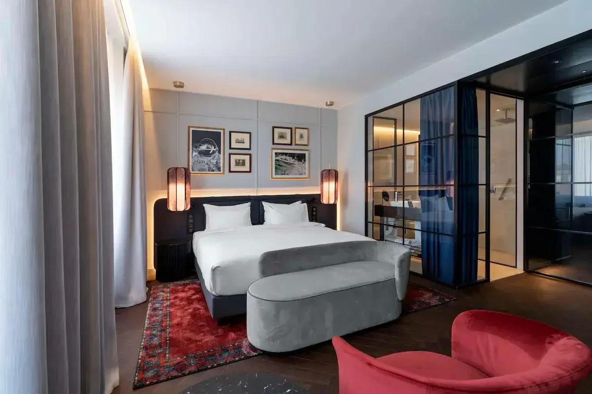 Radisson Collection Hotel, Santa Sofia Milan