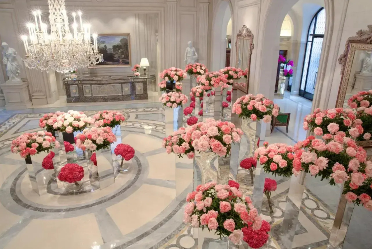 Отель Four Seasons George V