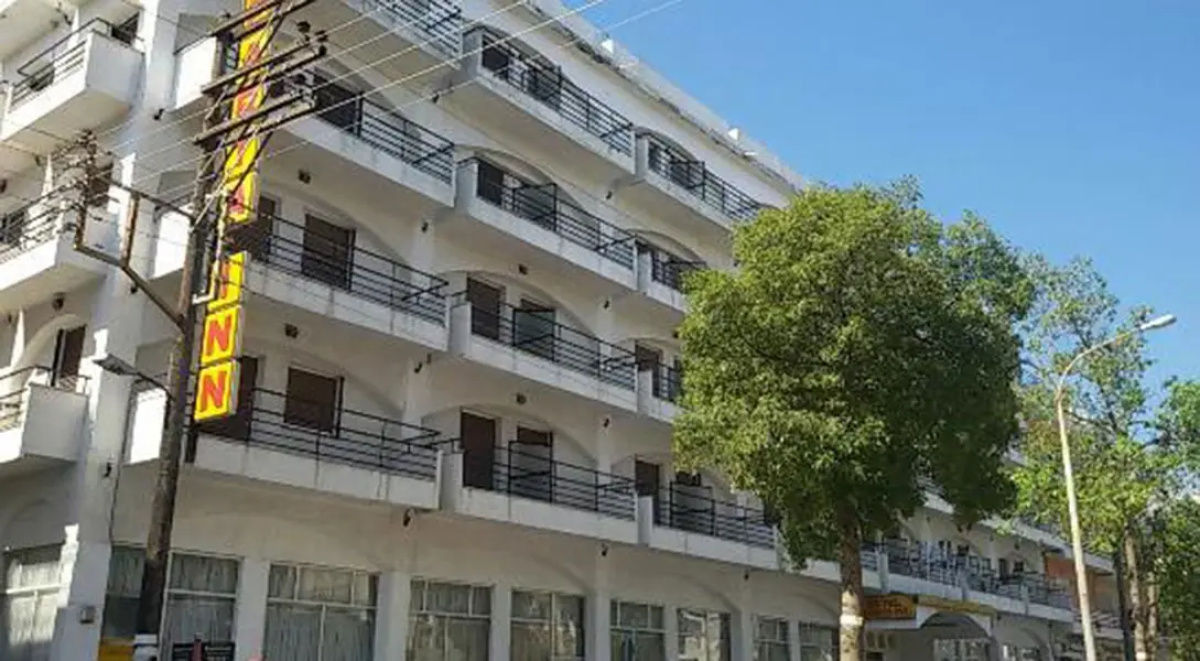 Sparta Inn