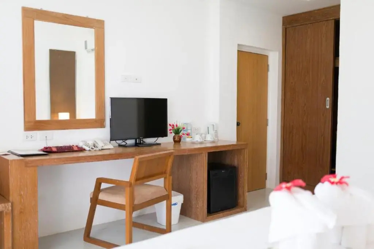 Bay View Resort and Premier Resort