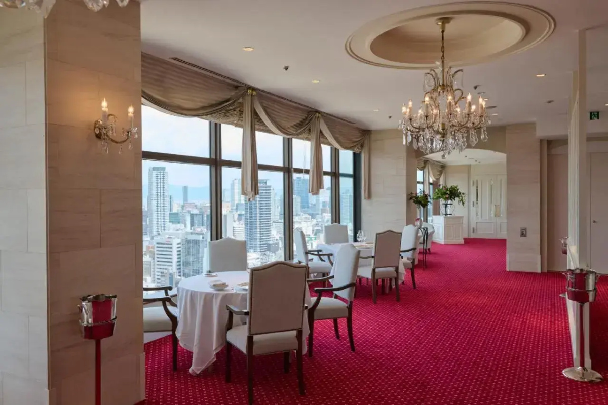 RIHGA Royal Hotel Osaka, Vignette Collection by IHG