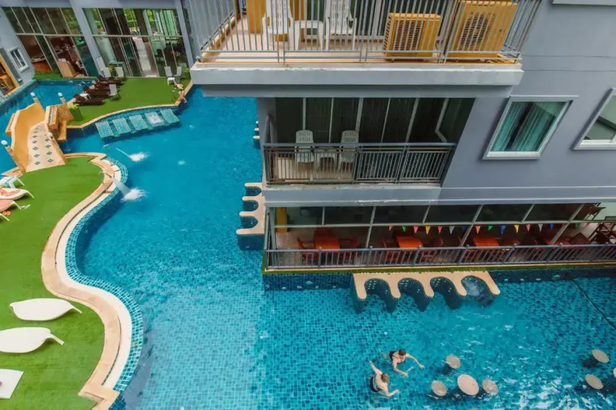 Отель Elite Suites Patong