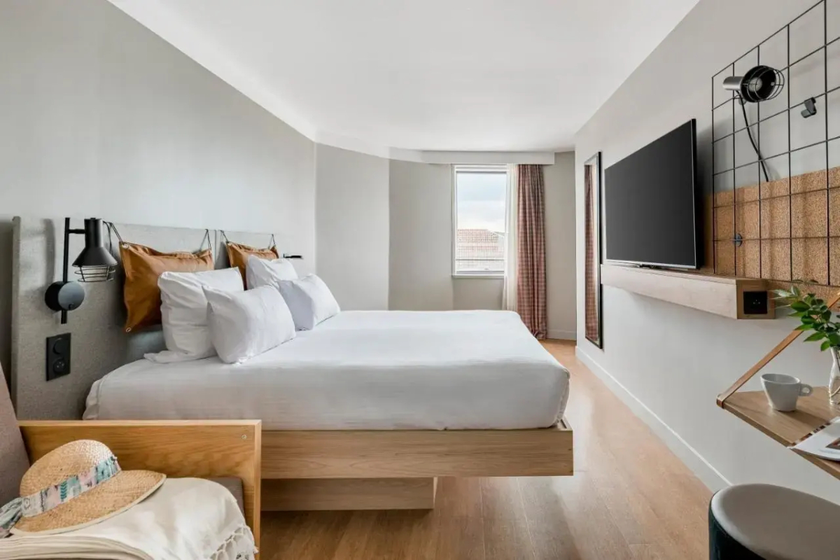 Moxy Annecy