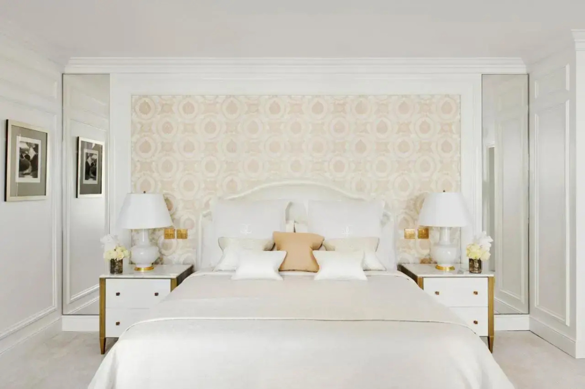 Отель Four Seasons George V