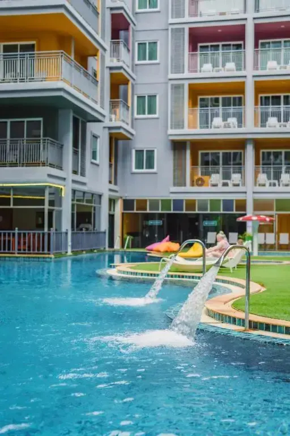 Отель Elite Suites Patong