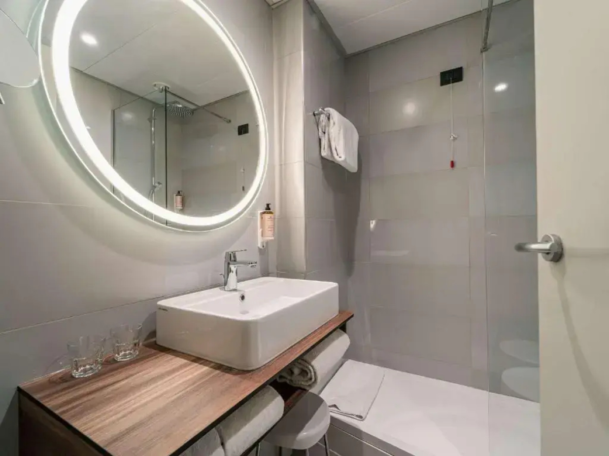 Отель Mercure Bologna Centro