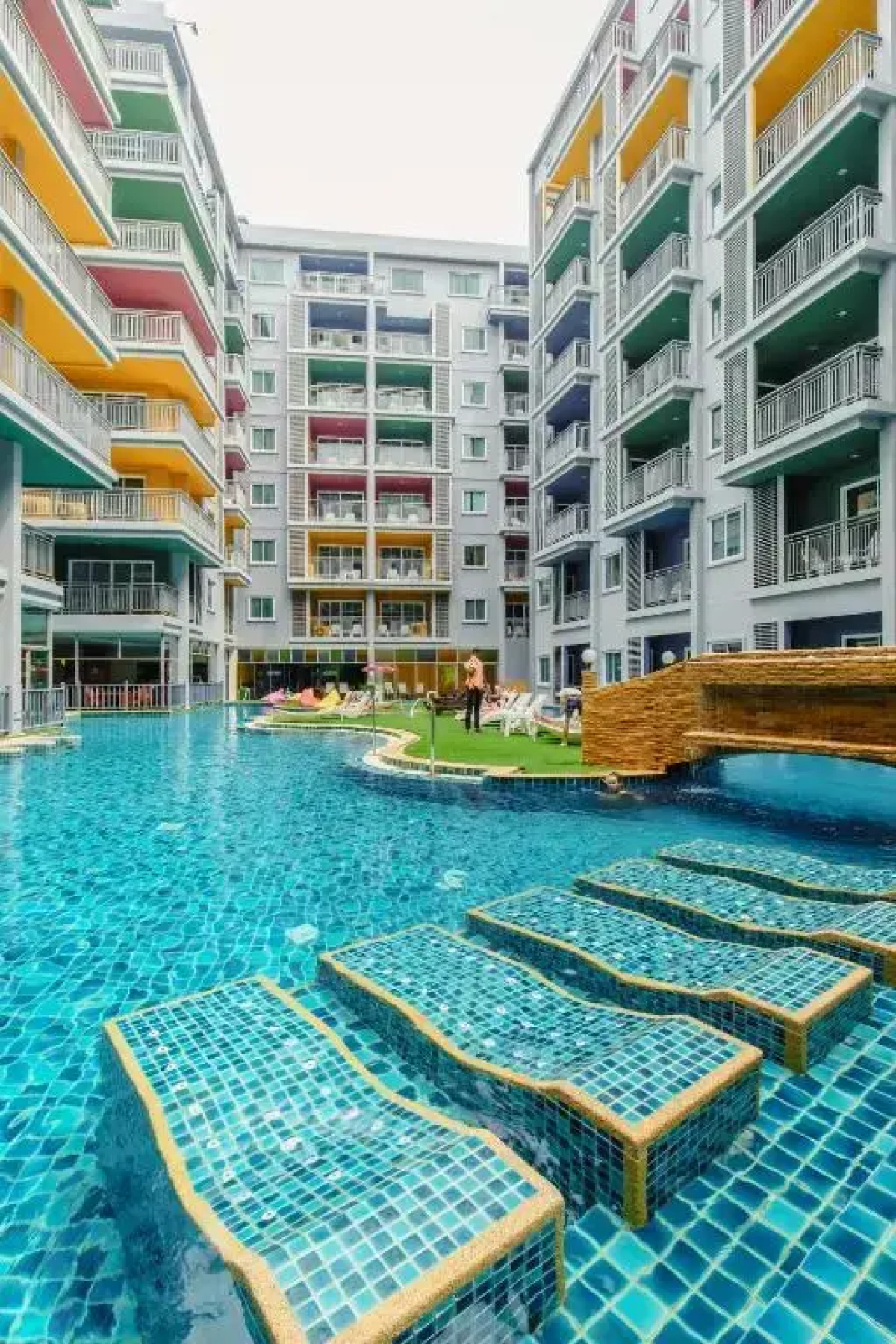 Отель Elite Suites Patong