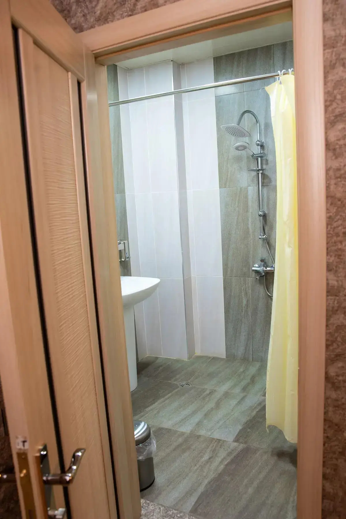 Отель Sebail Inn