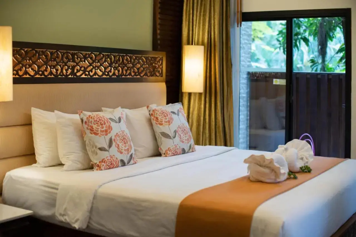 Peach Hill Resort