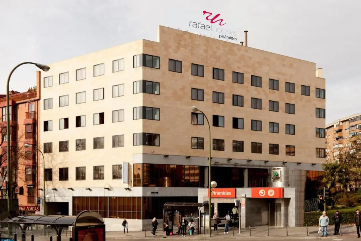 Hotel Acta Piramides