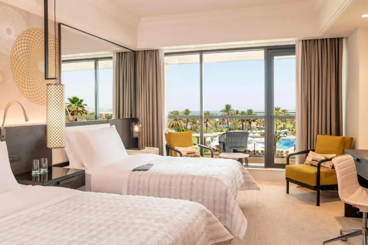Le Royal Meridien Beach Resort And Spa