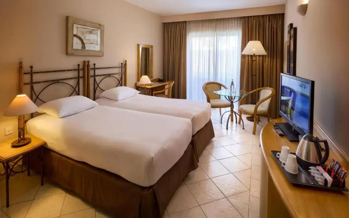 Verdi St Georges Bay Marina