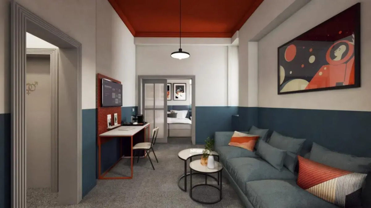 Introvert Maria Luisa