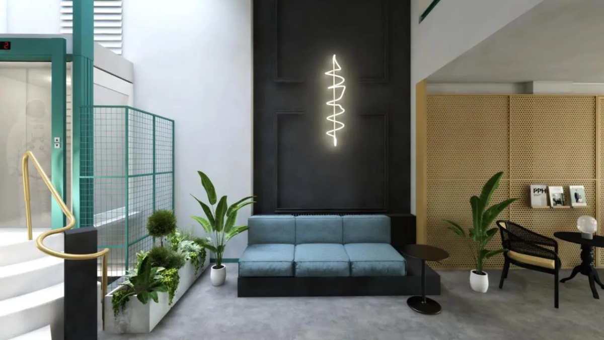 Introvert Maria Luisa